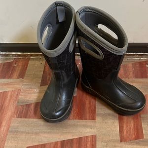 Bogs Toddler size 10